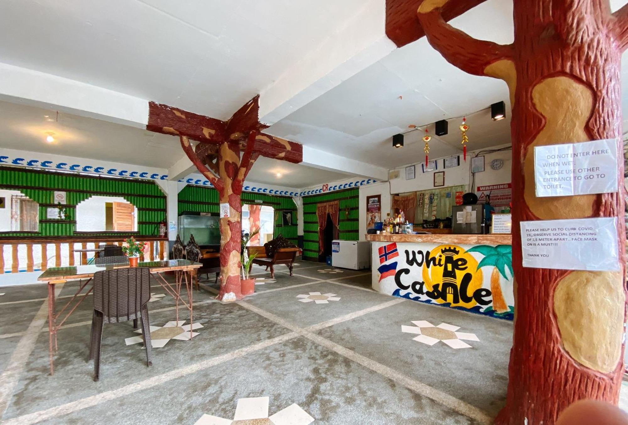 White Castle Beach Resort Iba Zambales Botolan Екстериор снимка